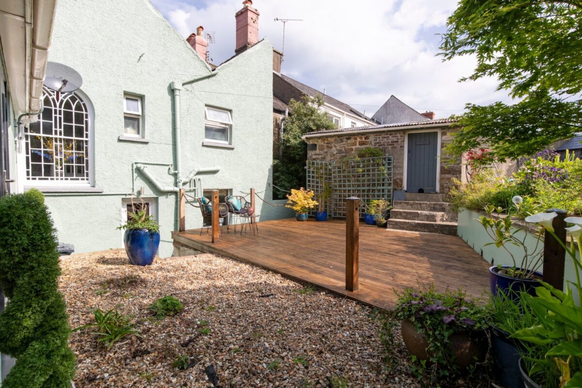 Fontane House, High Street, Fishguard, SA65