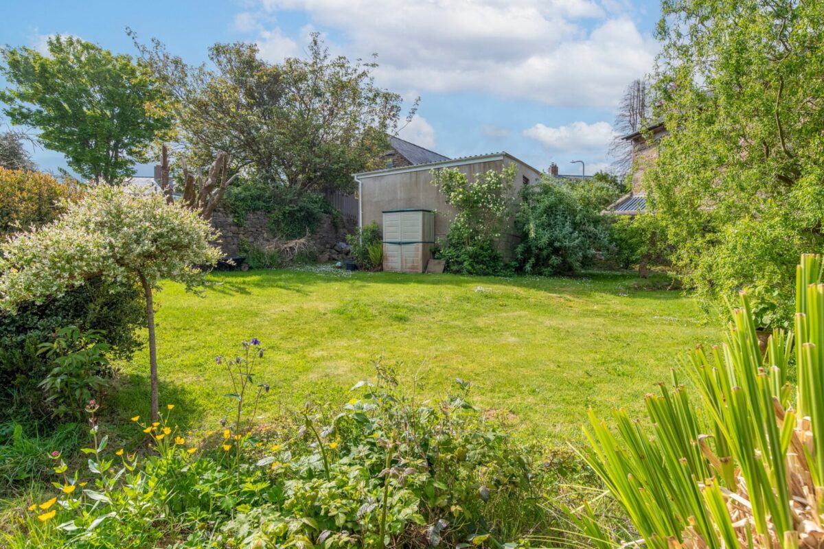 Fontane House, High Street, Fishguard, SA65