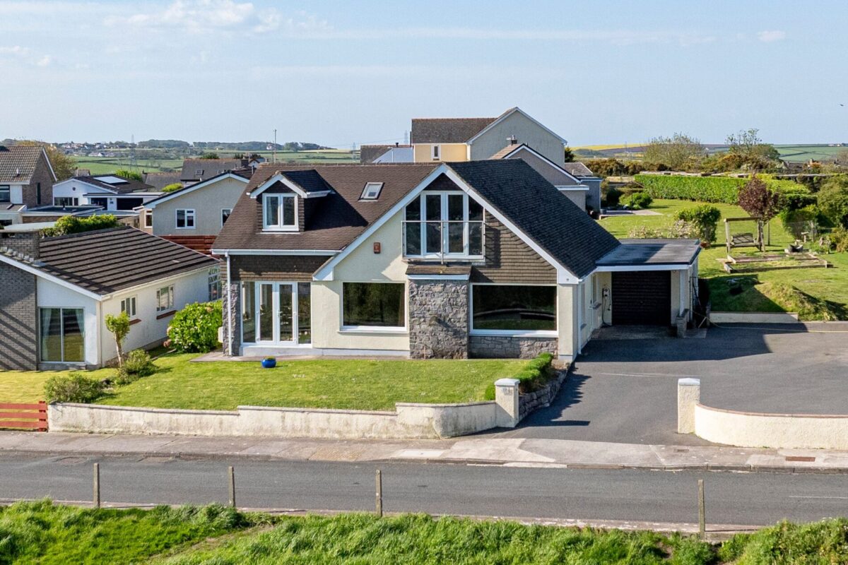 Presely View, Pembroke Dock, SA72