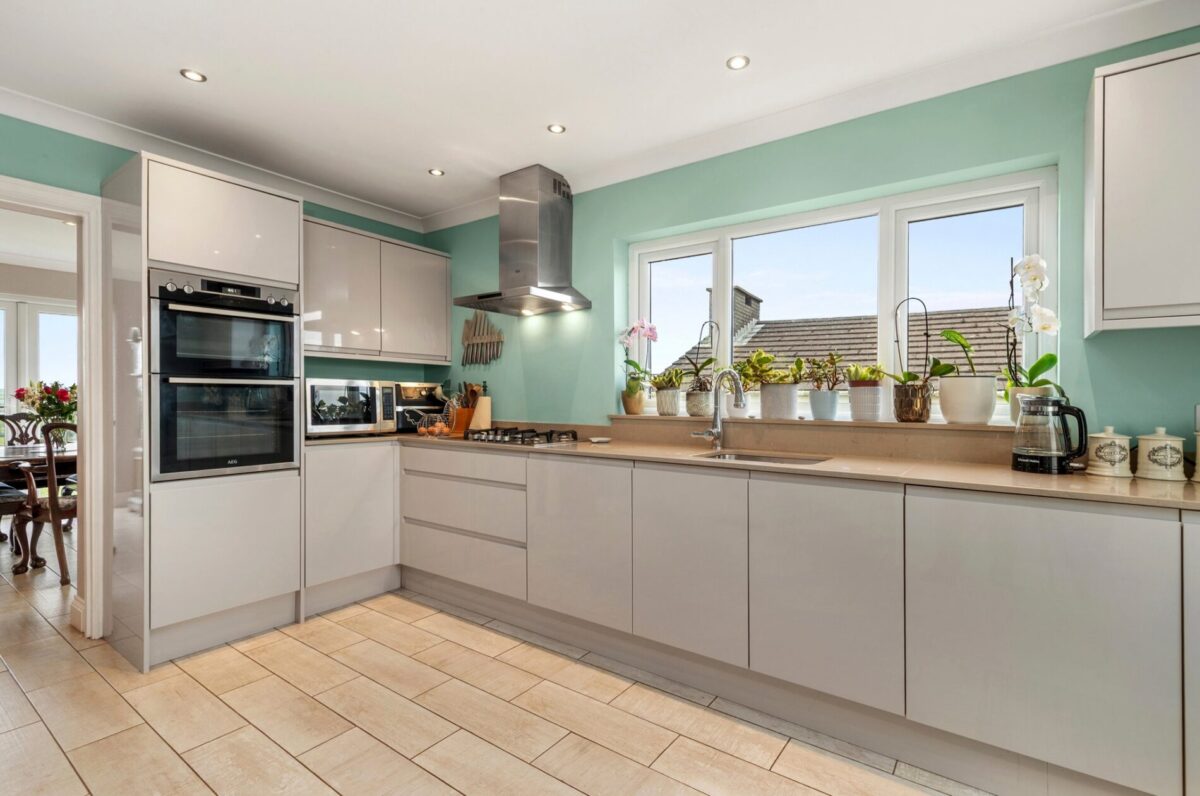 Presely View, Pembroke Dock, SA72