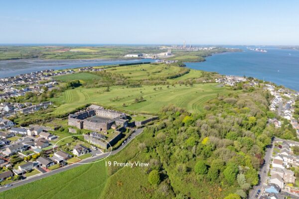 Presely View, Pembroke Dock, SA72