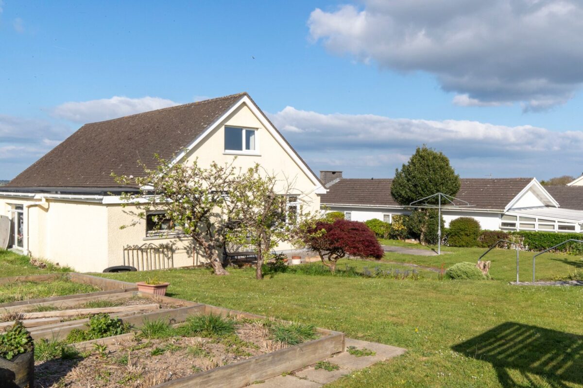 Presely View, Pembroke Dock, SA72