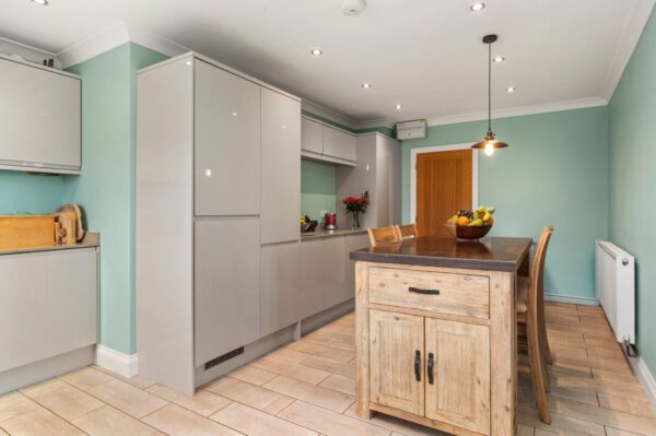 Presely View, Pembroke Dock, SA72
