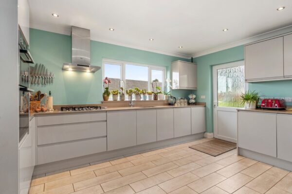 Presely View, Pembroke Dock, SA72
