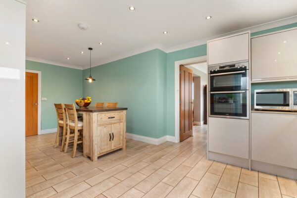 Presely View, Pembroke Dock, SA72