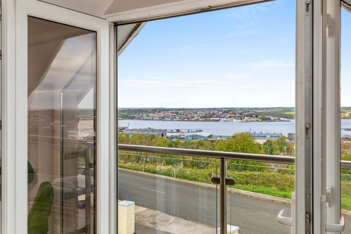 Presely View, Pembroke Dock, SA72