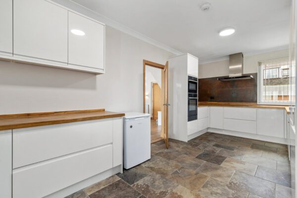 Pointfields Crescent, Hakin, Milford Haven, SA73