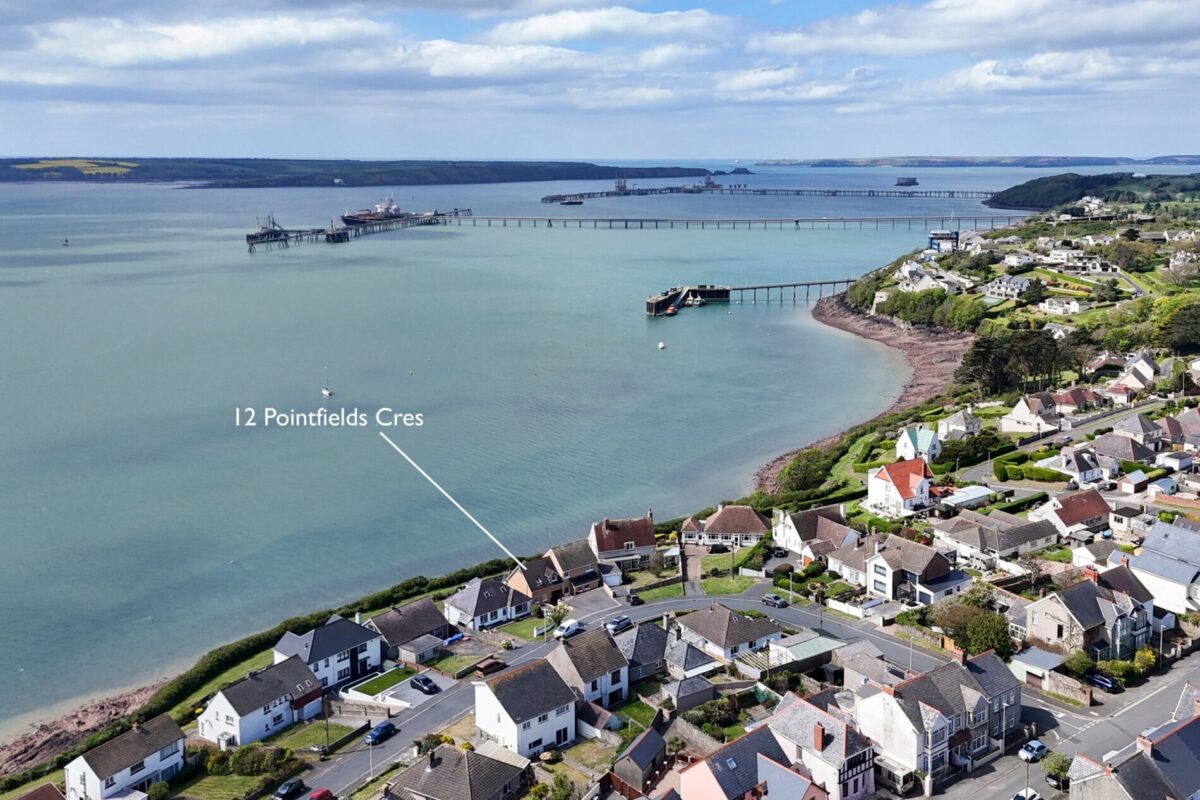 Pointfields Crescent, Hakin, Milford Haven, SA73