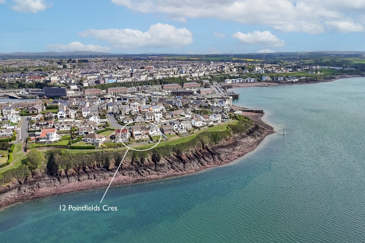 Pointfields Crescent, Hakin, Milford Haven, SA73