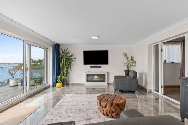 Pointfields Crescent, Hakin, Milford Haven, SA73
