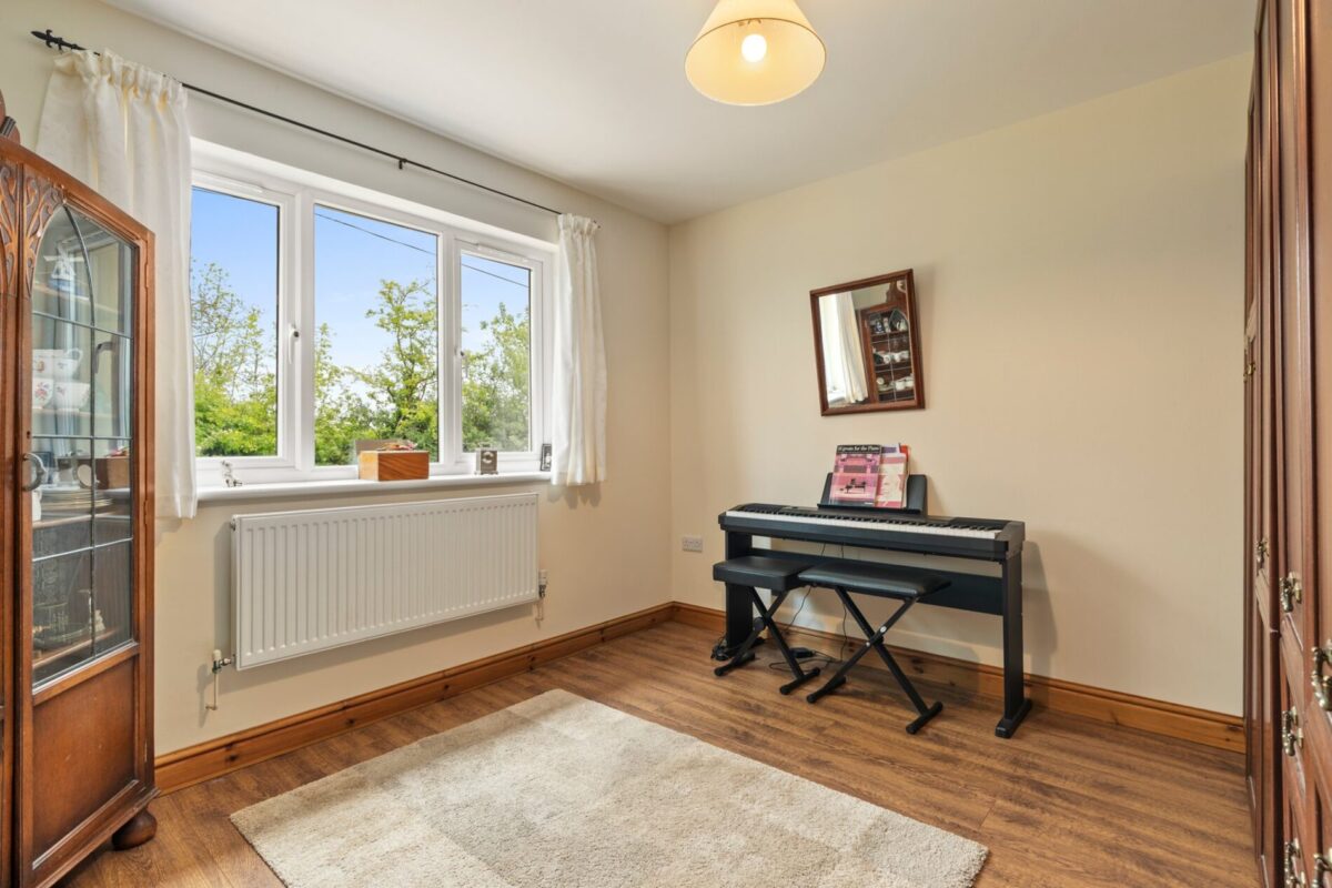 Reginald Close, Hundleton, Pembroke, SA71
