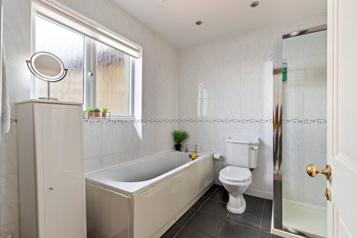 Reginald Close, Hundleton, Pembroke, SA71