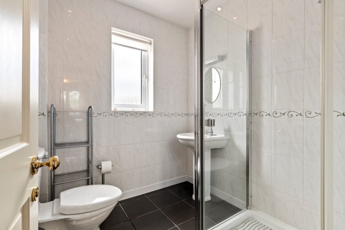 Reginald Close, Hundleton, Pembroke, SA71