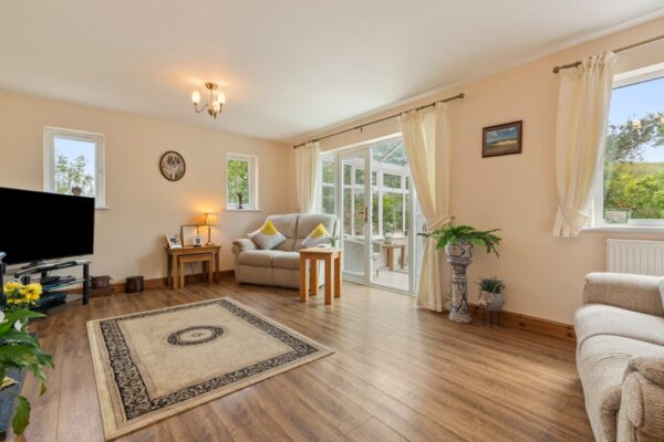 Reginald Close, Hundleton, Pembroke, SA71