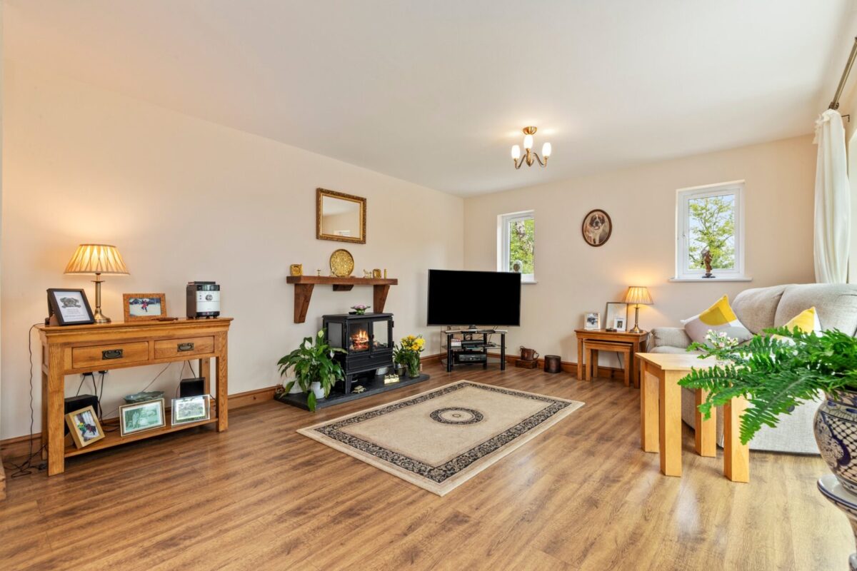 Reginald Close, Hundleton, Pembroke, SA71