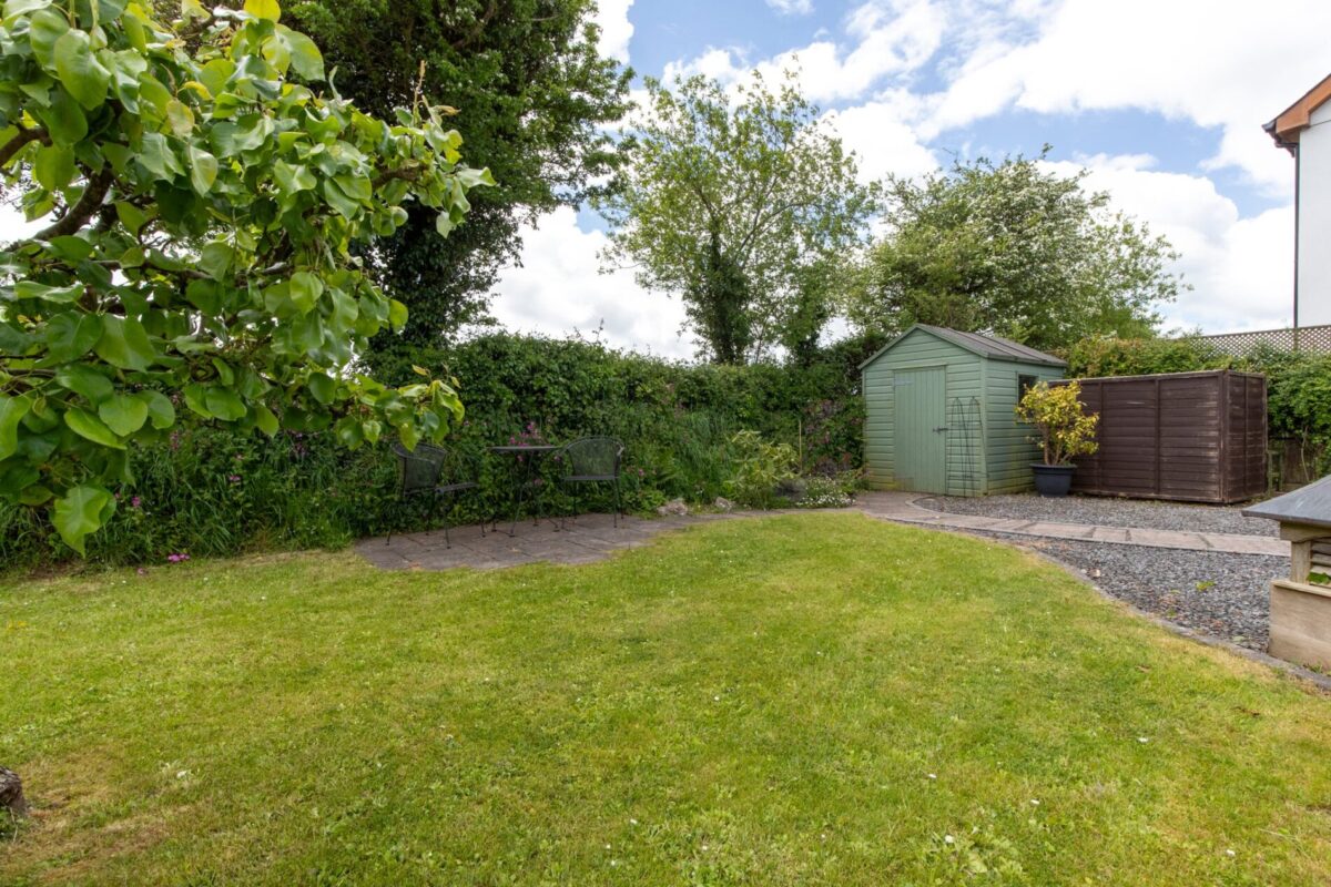 Reginald Close, Hundleton, Pembroke, SA71