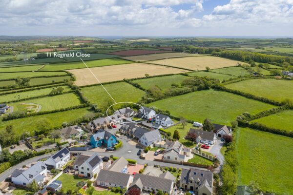 Reginald Close, Hundleton, Pembroke, SA71