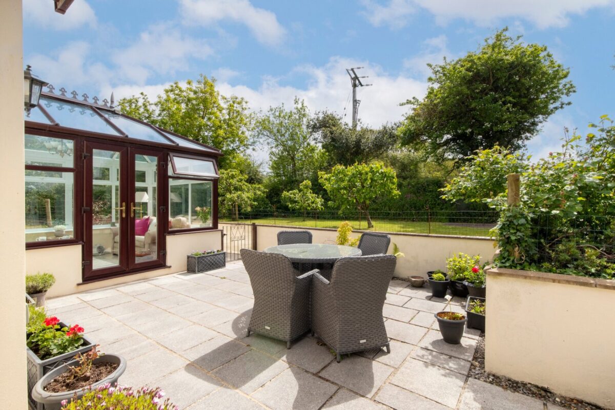Reginald Close, Hundleton, Pembroke, SA71