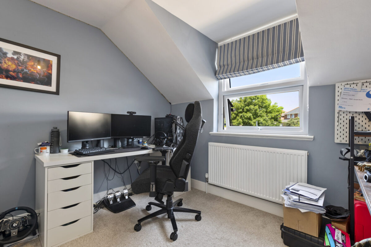 Blackbridge Drive, Milford Haven, SA73