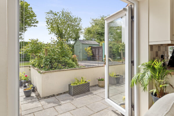 Reginald Close, Hundleton, SA71
