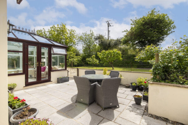 Reginald Close, Hundleton, SA71