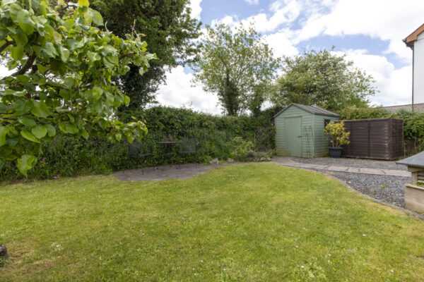 Reginald Close, Hundleton, SA71