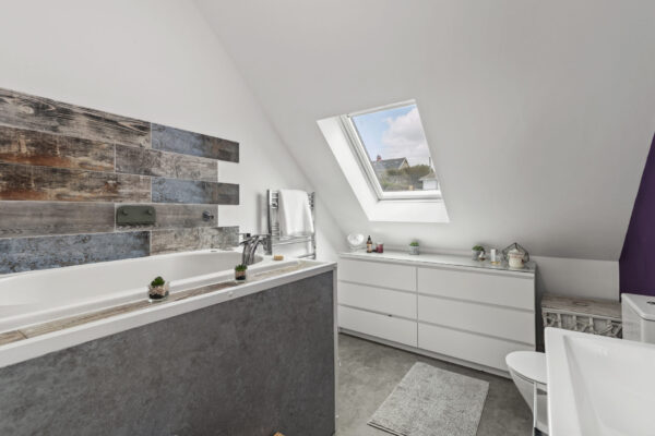 Pointfields Crescent, Hakin, SA73