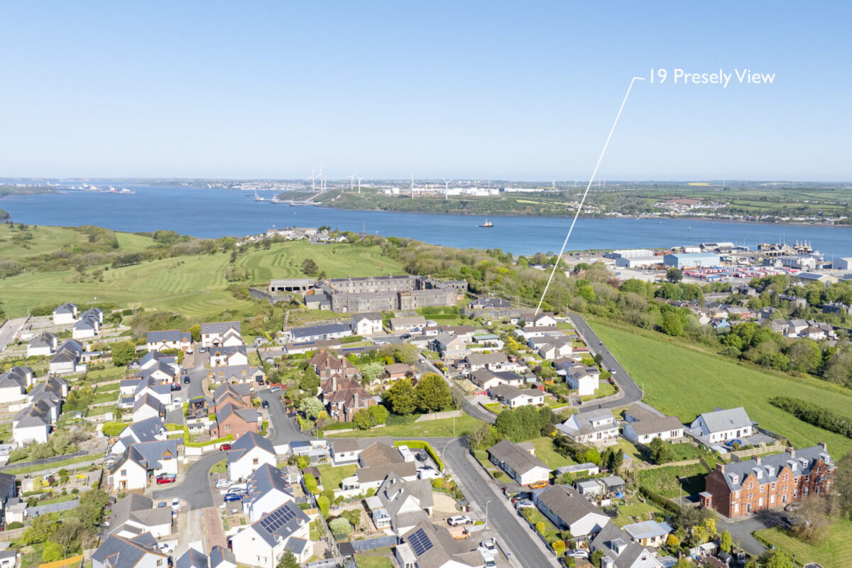 Presely View, Pembroke Dock, SA72