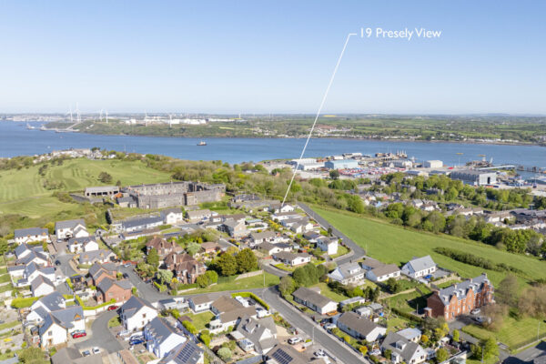 Presely View, Pembroke Dock, SA72