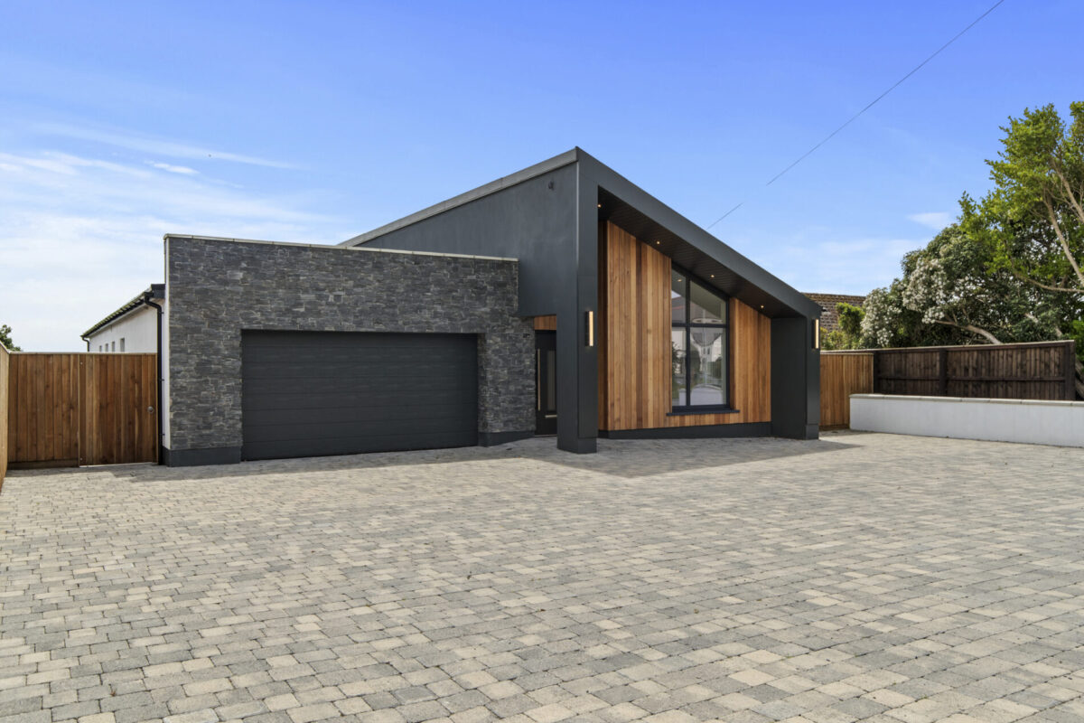 Church Road, Roch, SA62