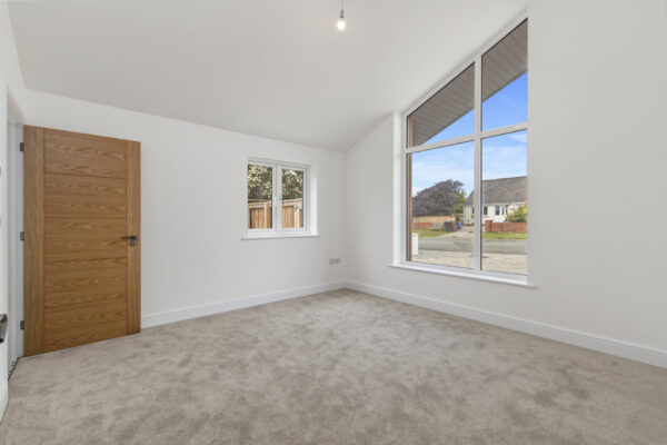 Church Road, Roch, SA62