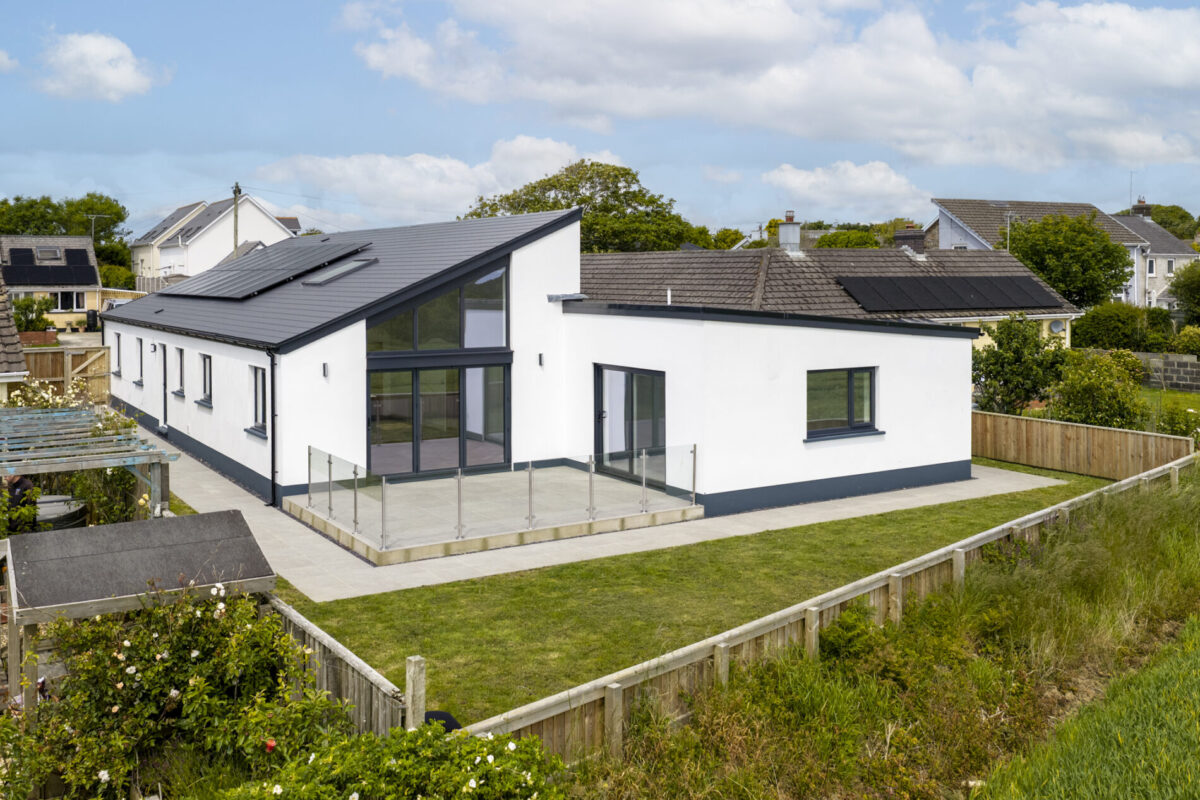 Church Road, Roch, SA62