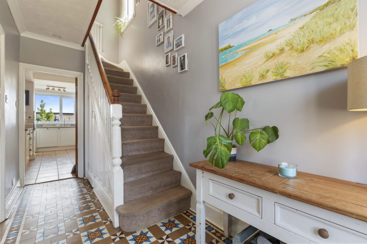Waterloo Road, Hakin, SA73