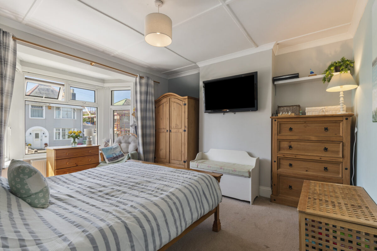 Waterloo Road, Hakin, SA73