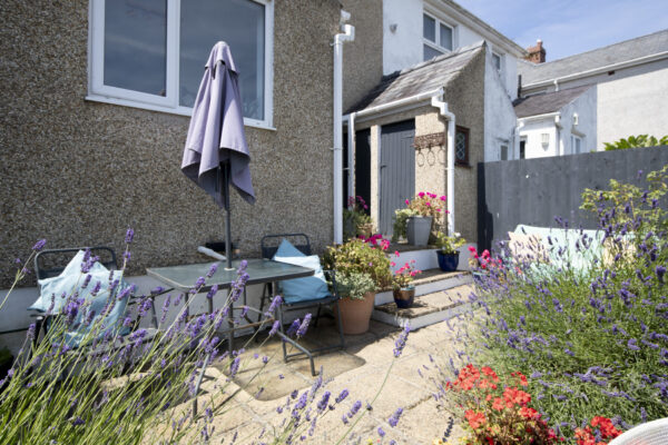 Waterloo Road, Hakin, SA73