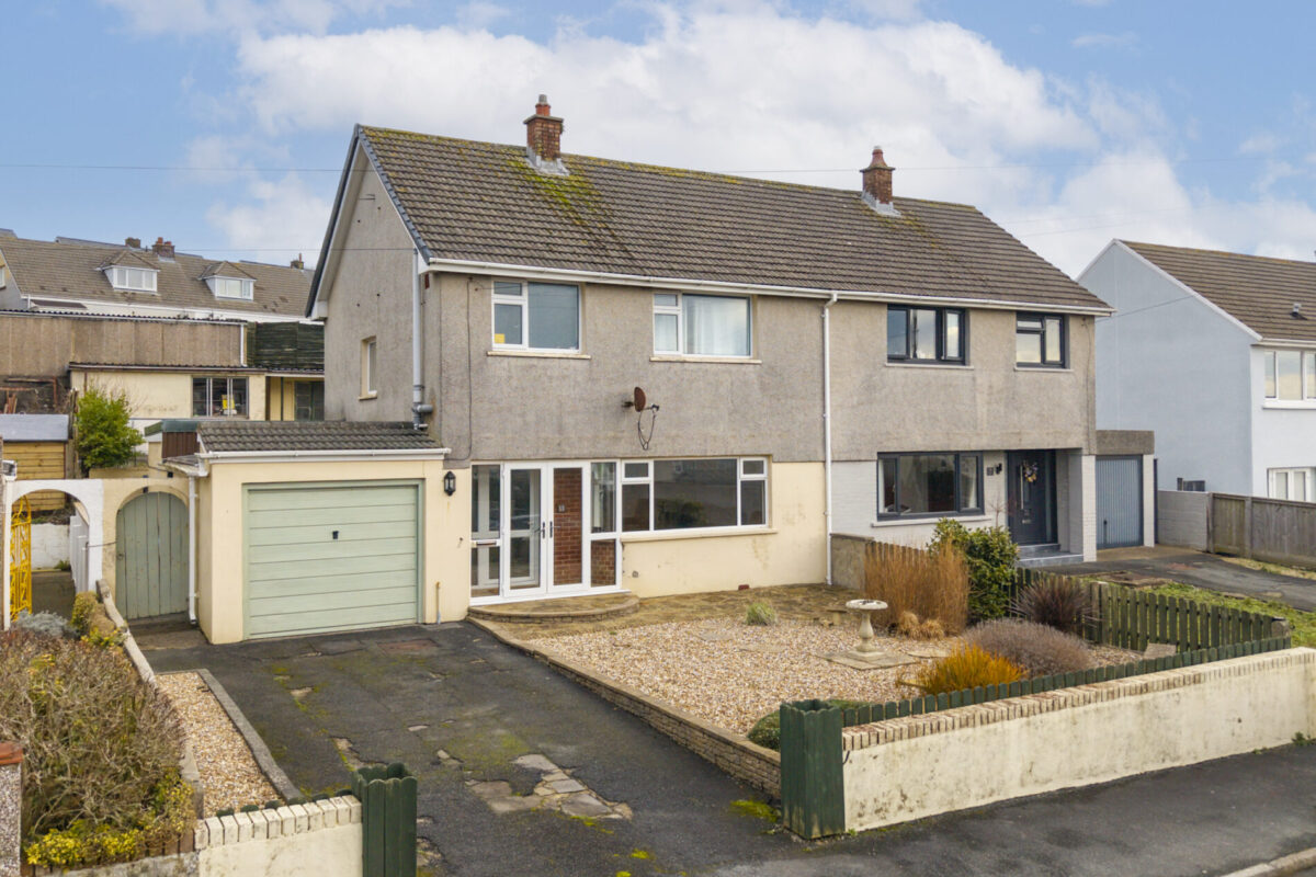 Promenade Drive, Neyland, SA73