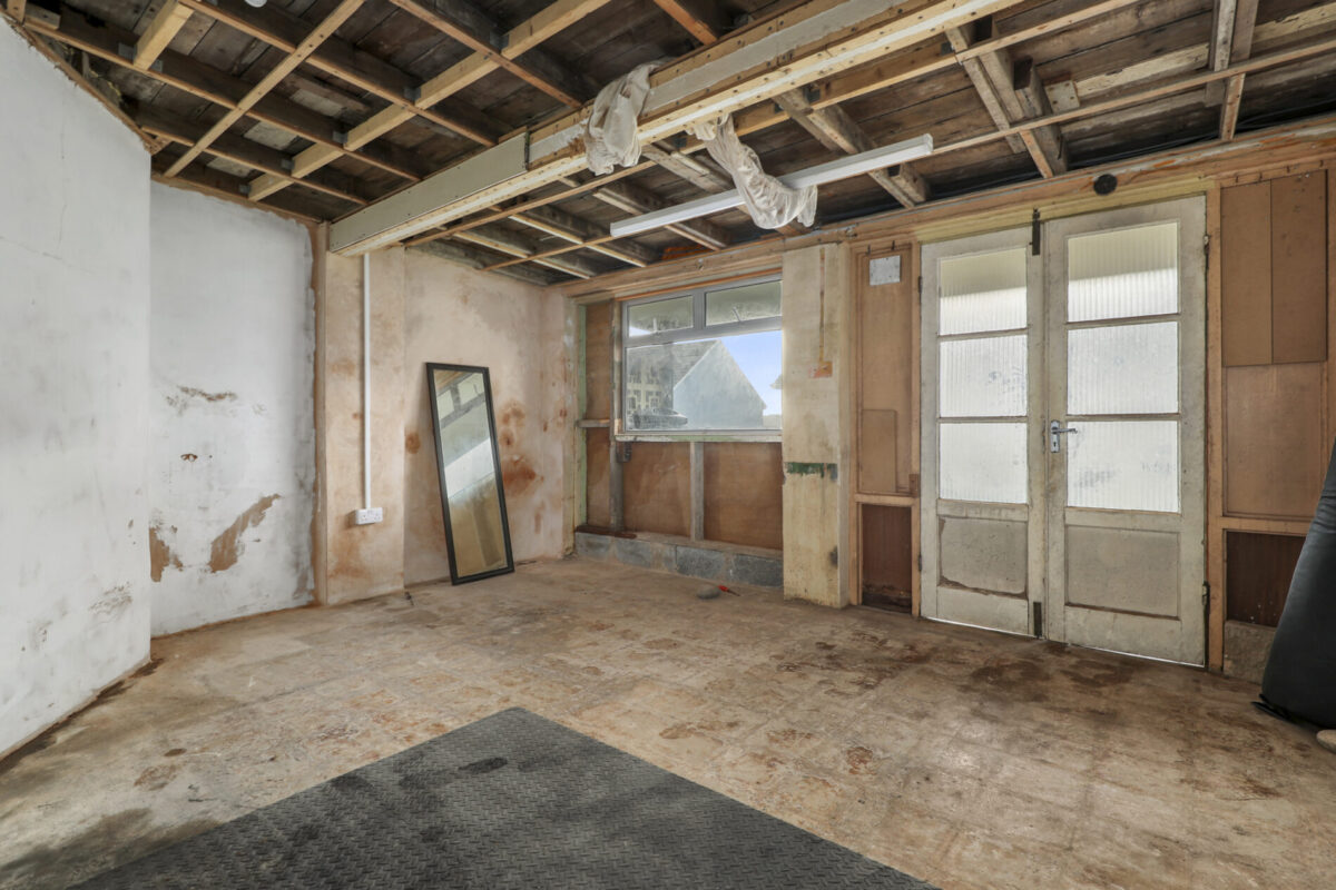 Promenade Drive, Neyland, SA73