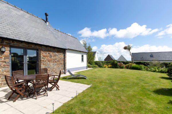 33 Juniper Close, Cuffern, Roch, Haverfordwest, SA62