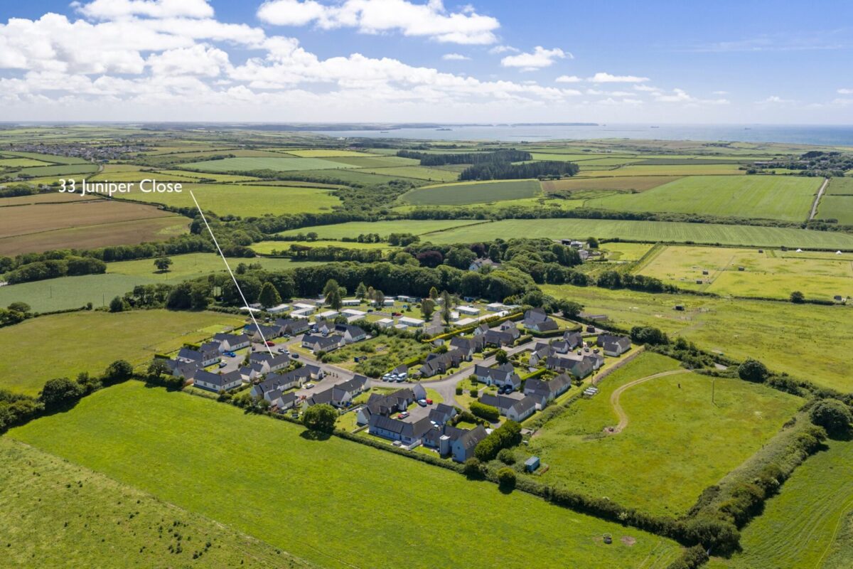 33 Juniper Close, Cuffern, Roch, Haverfordwest, SA62