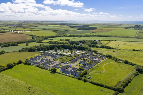 33 Juniper Close, Cuffern, Roch, Haverfordwest, SA62