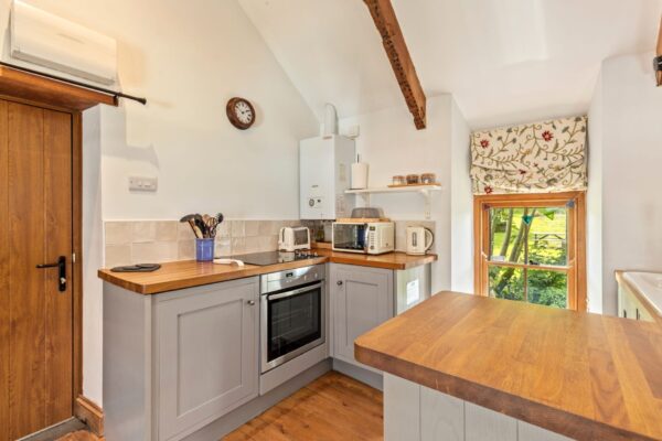 Bwlchgwynt Chapel & Vestry, Bwlchgwynt, Whitland, SA34
