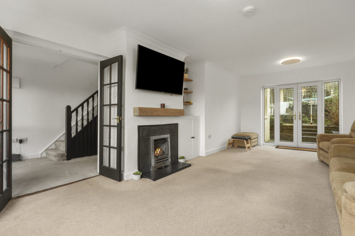 Promenade Drive, Neyland, SA73