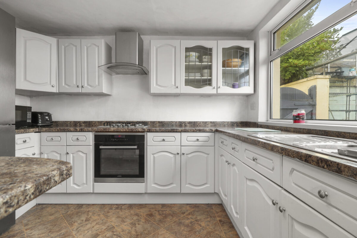 Promenade Drive, Neyland, SA73