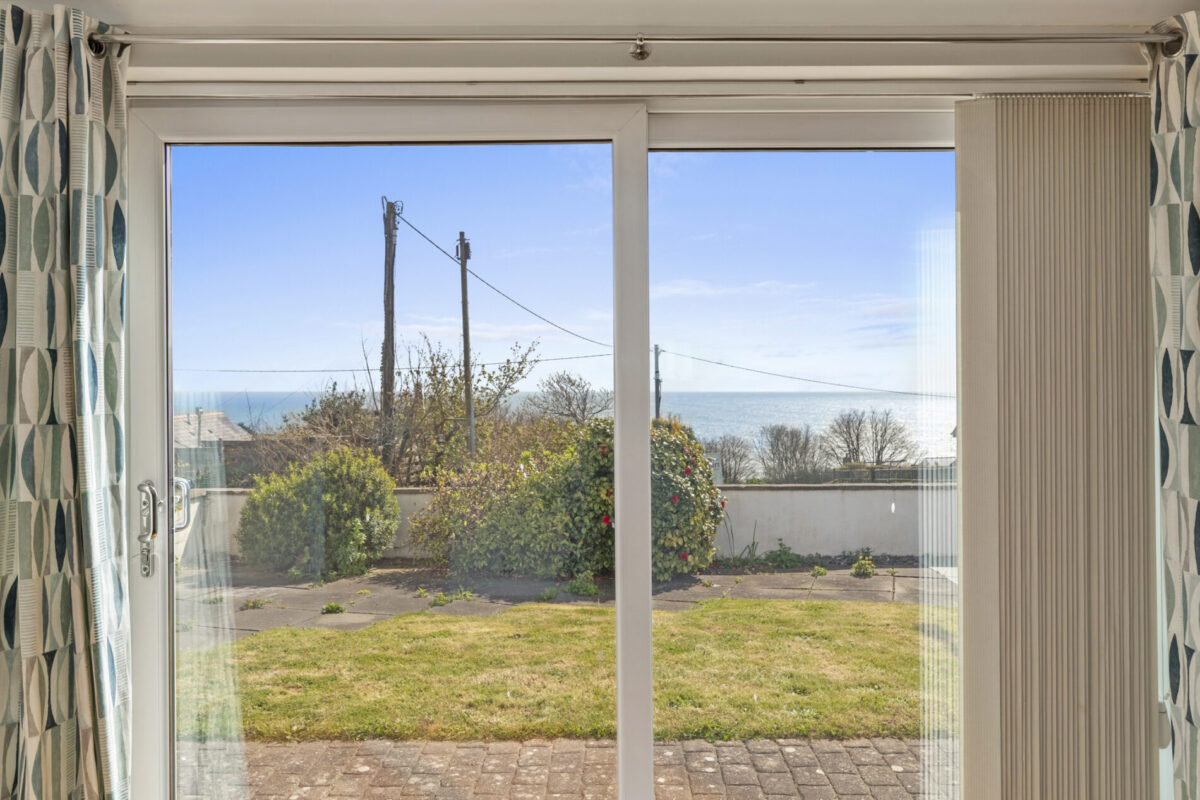 Trewent Hill, Freshwater East, SA71