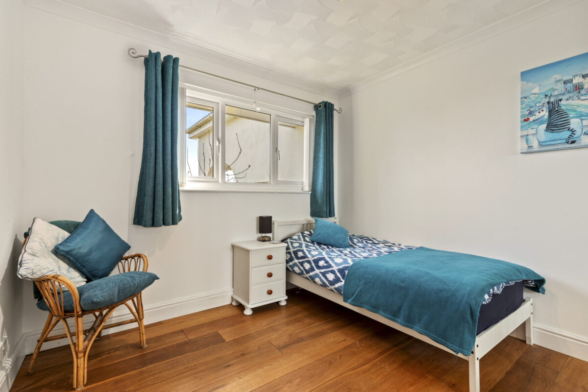 Trewent Hill, Freshwater East, SA71