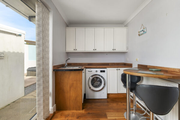 Trewent Hill, Freshwater East, SA71