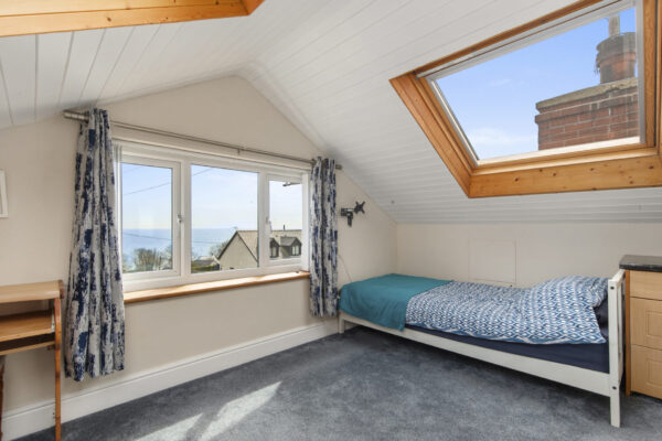 Trewent Hill, Freshwater East, SA71