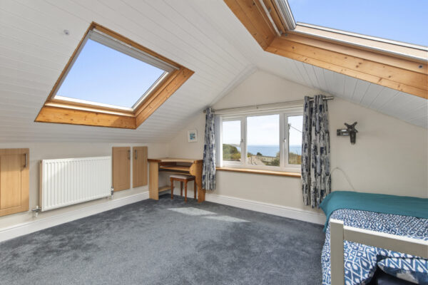 Trewent Hill, Freshwater East, SA71