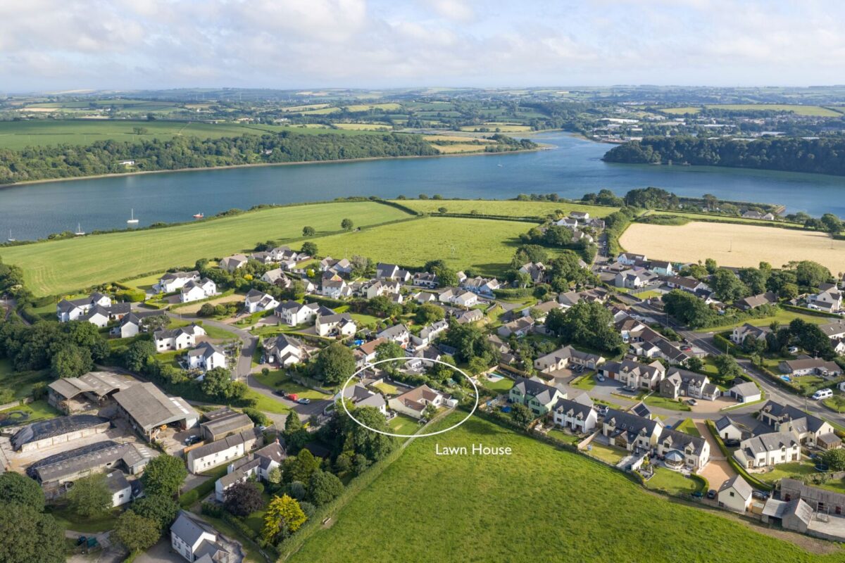 Lawn House, Burton, Milford Haven, SA73