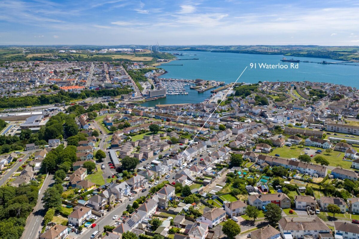 Waterloo Road, Hakin, Milford Haven, SA73